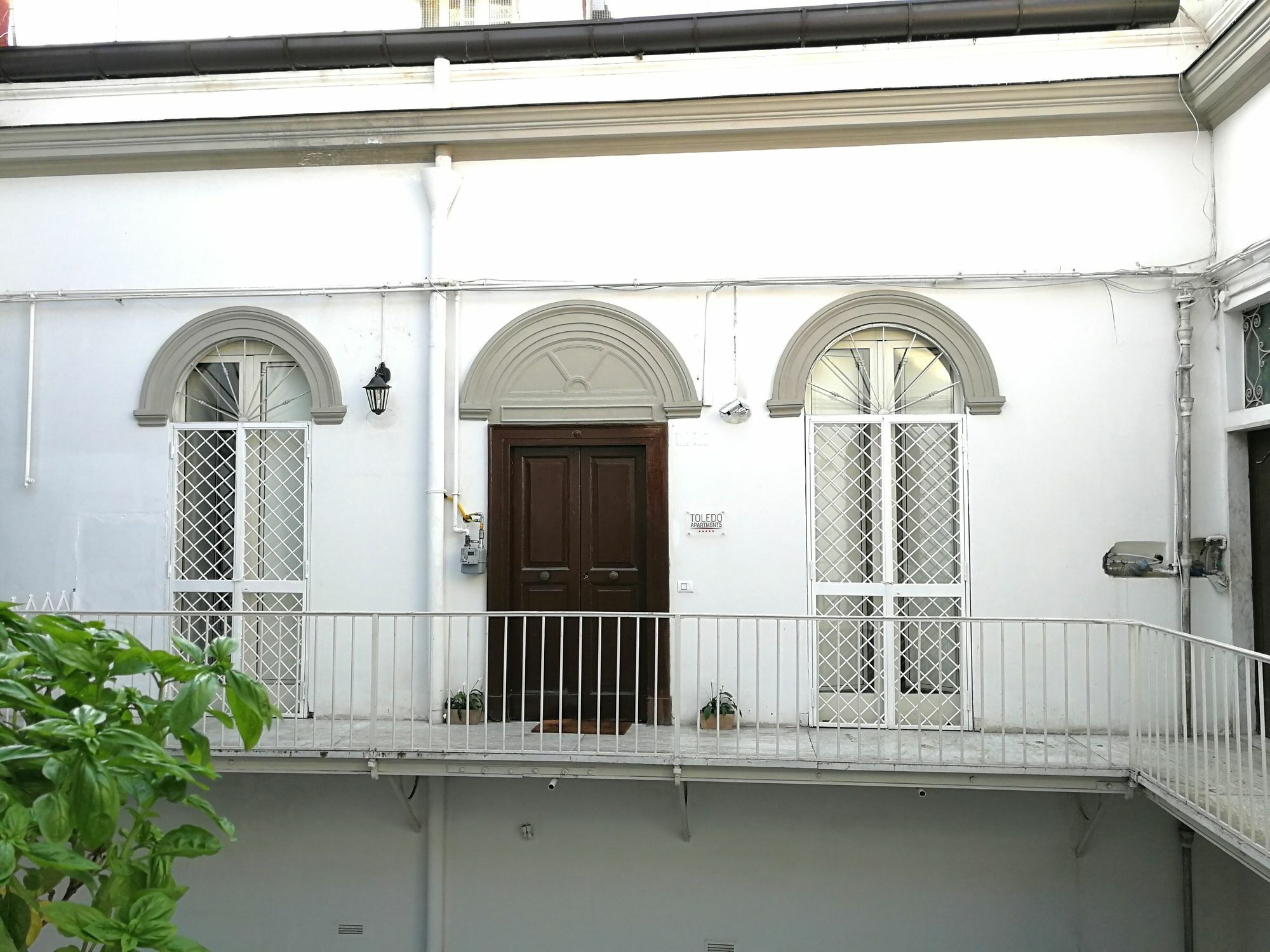 Toledostation B&B Neapel Exteriör bild